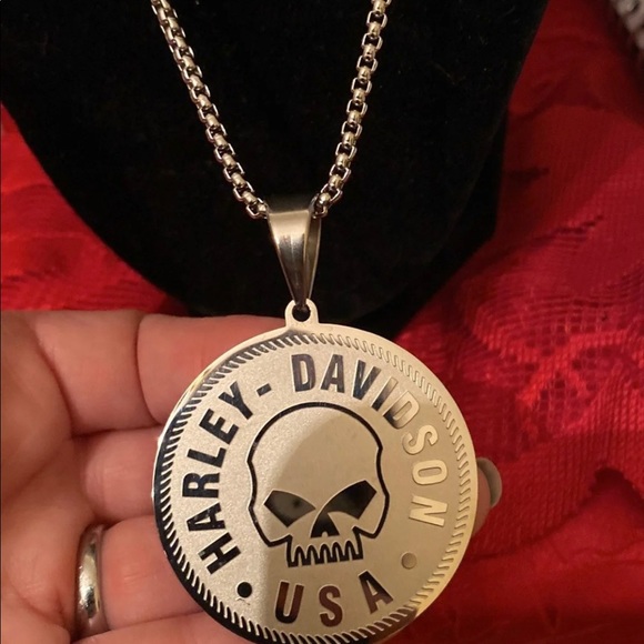 Harley-Davidson Other - Limited! Skull HD Necklace